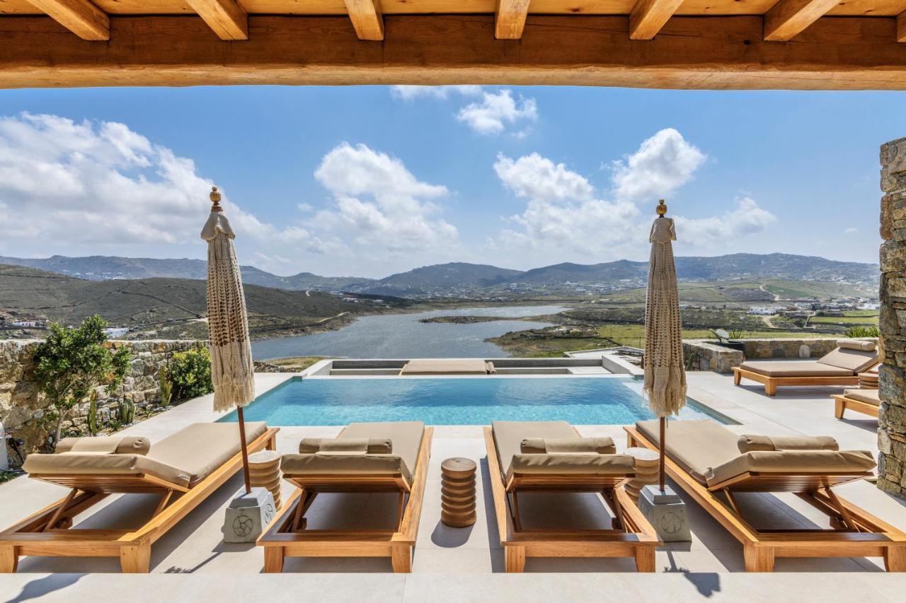 Panormos Bay Suites Exterior photo