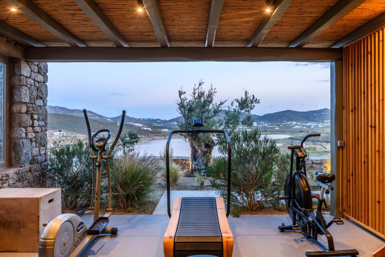 Panormos Bay Suites Exterior photo