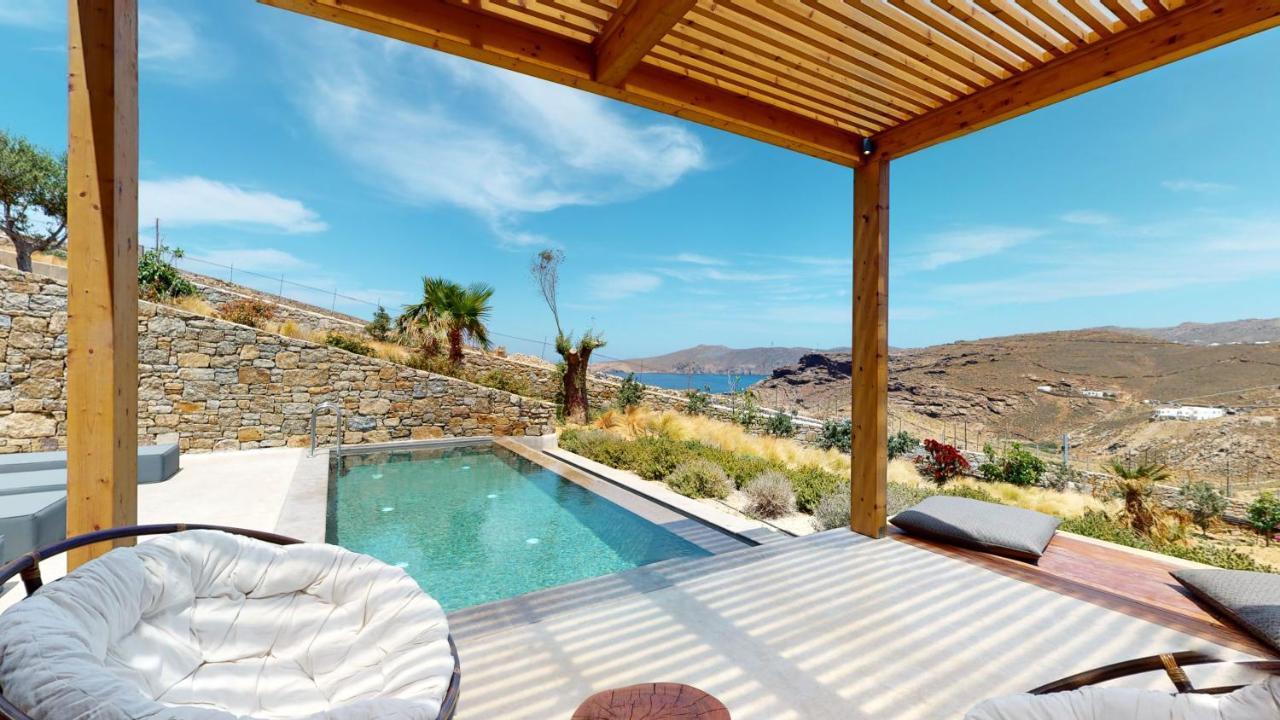 Panormos Bay Suites Exterior photo